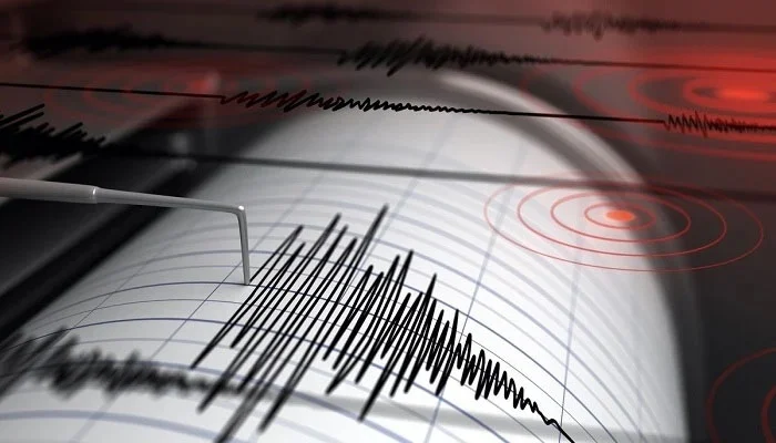 A magnitude-6 earthquake shakes Islamabad, KP, and Lahore.