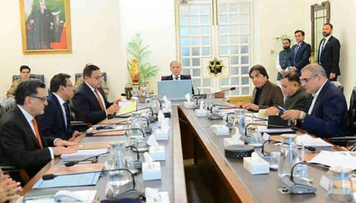 PM Shehbaz seeks experts to boost regional connectivity, int’l train links